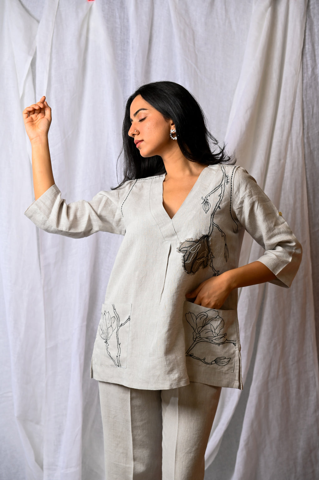 Ivory Sketch Top