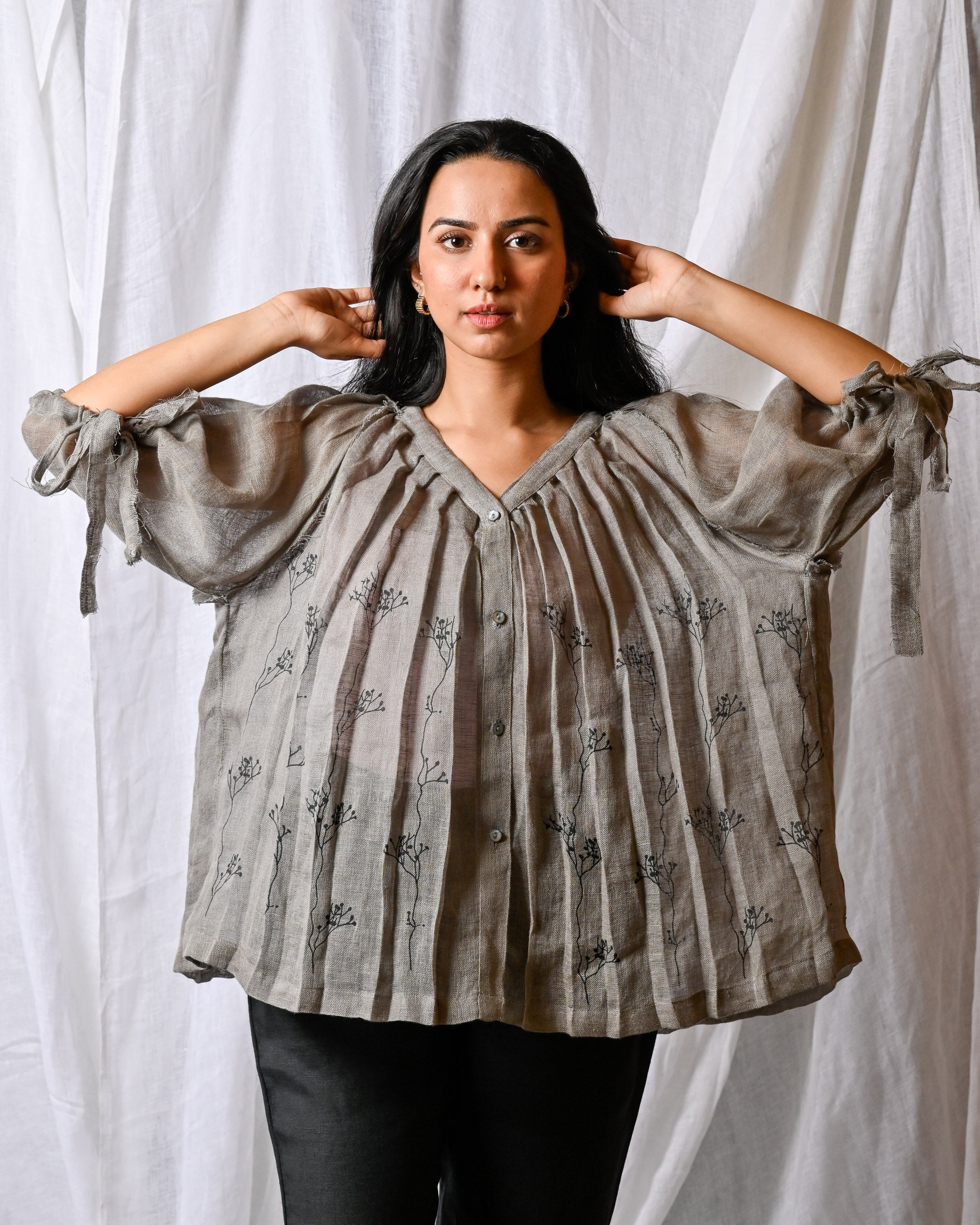 Ivory Whisper Balloon Top