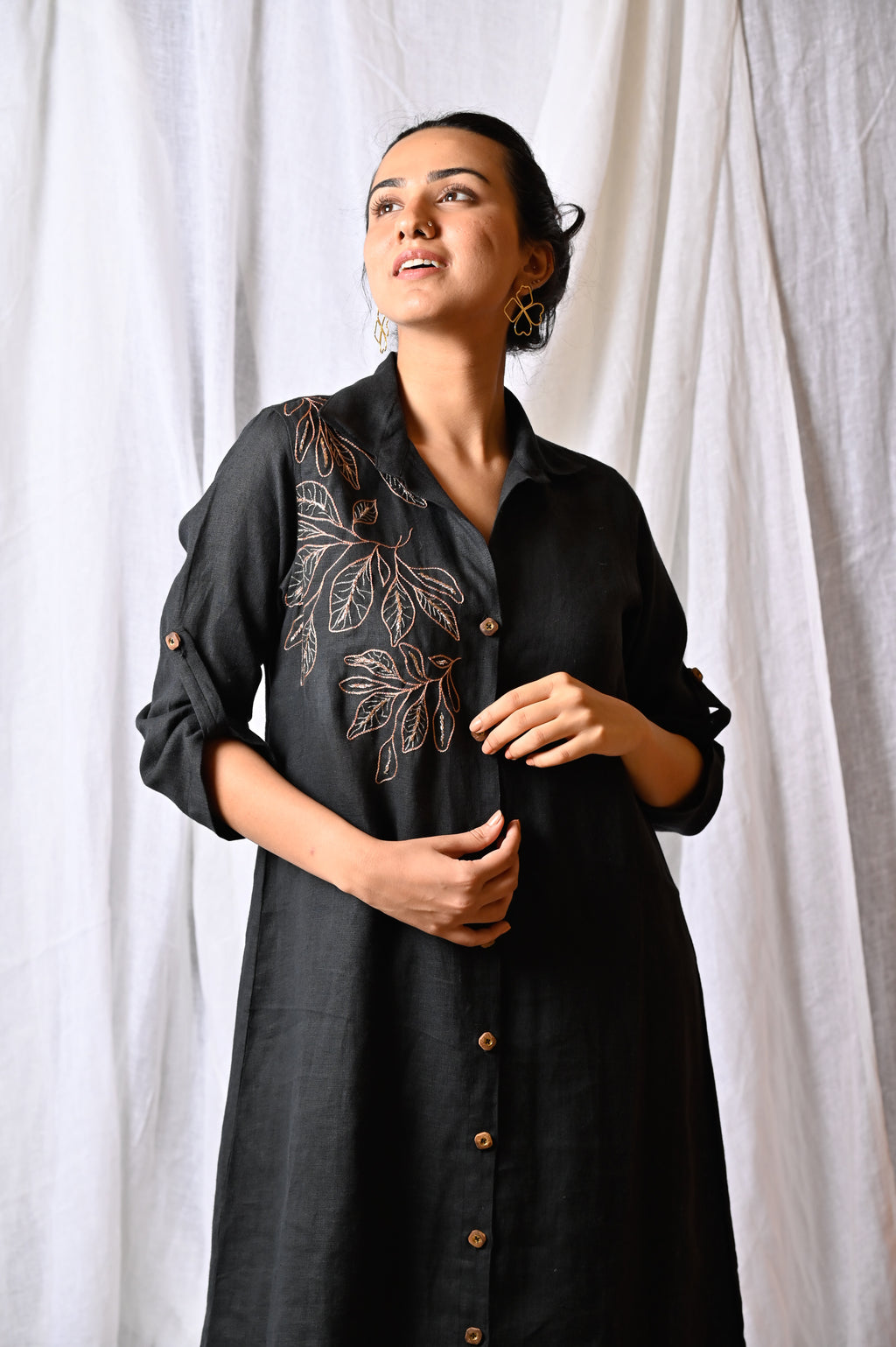 Midnight Foliage Linen Kurta Set